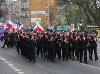 Lewica maszerowaa ulicami Piotrkowa