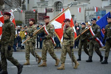 Piotrkowianie wituj 106. rocznic odzyskania przez Polsk niepodlegoci