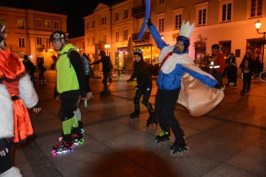 Grupa Nightskating przejechaa ulicami Piotrkowa