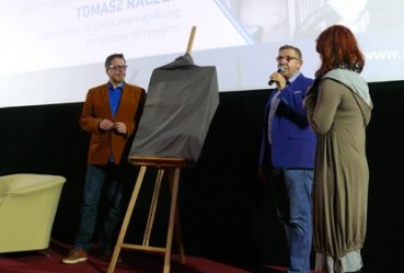 Tomasz Raczek w kinie Helios – kolejna sala kinowa ma patrona