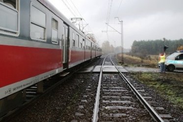PKP PLK odnawia przejazdy kolejowe 