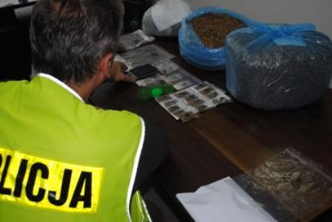 Piotrkw: Zatrzymali 7 osb za handel narkotykami