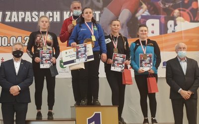 Zawodniczki AKS ponownie na podium Mistrzostw Polski