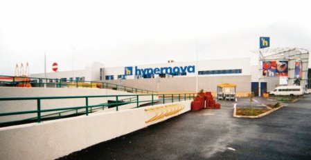 Piotrkw: Zamiast Carrefoura bdzie Auchan?