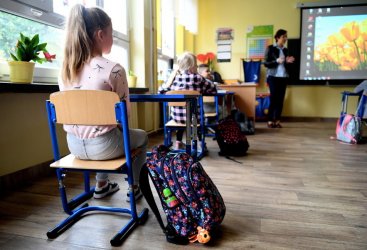 Sonda dla rp.pl: co trzeci Polak uwaa, e dzieci nie powinny wrci do szk