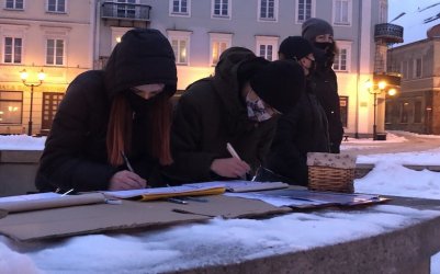 Legalna aborcja bez kompromisw. Zbirka podpisw w Piotrkowie