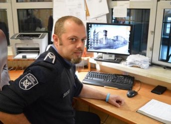 Strażnik więzienny z Piotrkowa kolejny raz uratował życie
