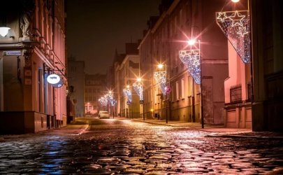 Iluminacje świąteczne przy drogach krajowych tylko za zgodą GDDKiA