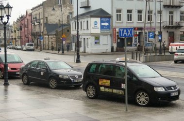 Piotrkowscy taksówkarze nie mają lekko