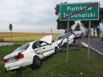 Wypadek w Piotrkowie. 5 osb poszkodowanych