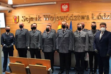 Piotrkowscy policjanci i straacy wyrnieni