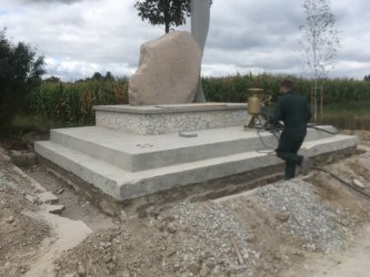 Trwa renowacja pomnika 