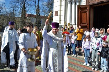 Wierni prawosławni świętują Wielkanoc [ZDJĘCIA]