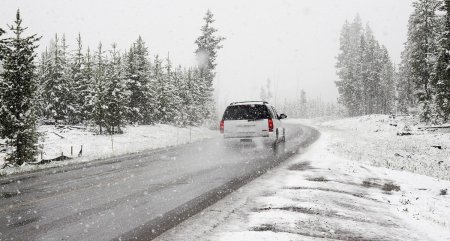 5 wzgldw praktycznego bezpieczestwa, o ktrych musi pamita kady kierowca w sezonie jesienno-zimowym