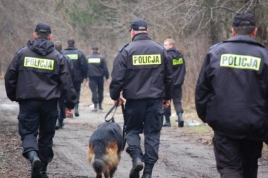 Region: Policyjny pies odnalaz zaginion staruszk