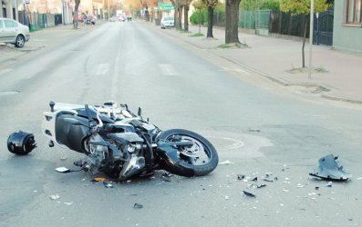 32-letni motocyklista zgin w wypadku 