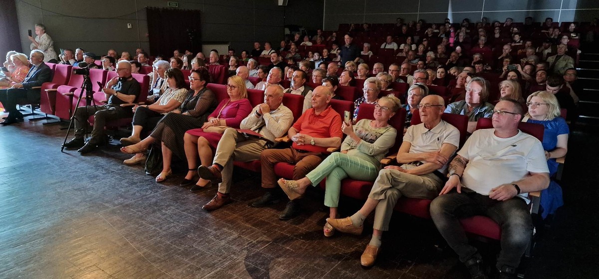 Galeria Znamy zwycięzców festiwalu ePiotrkow pl Multimedialny