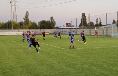 Polonia nadal bez punktw na wasnym boisku