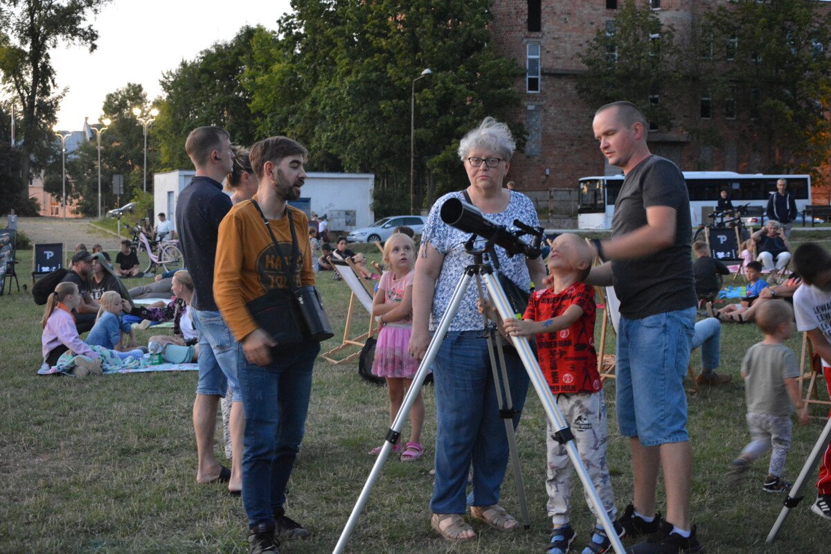 Noc Perseidw, Kosmiczne warsztaty w piotrkowskiej mediatece