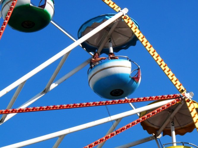 Zaczli od ambasadora – czy powstanie lunapark?