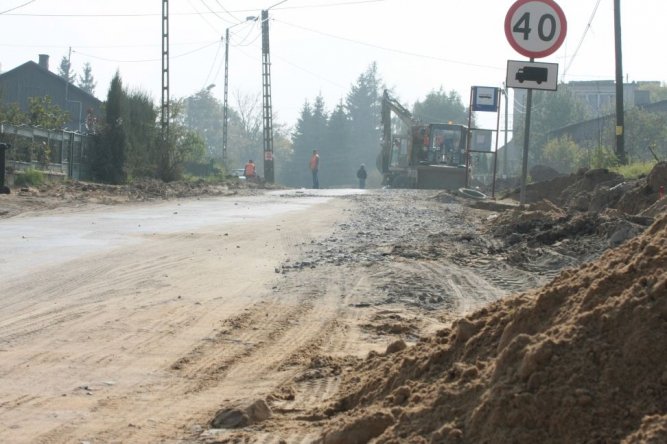 Zalesicka: drugi etap remontu drogi