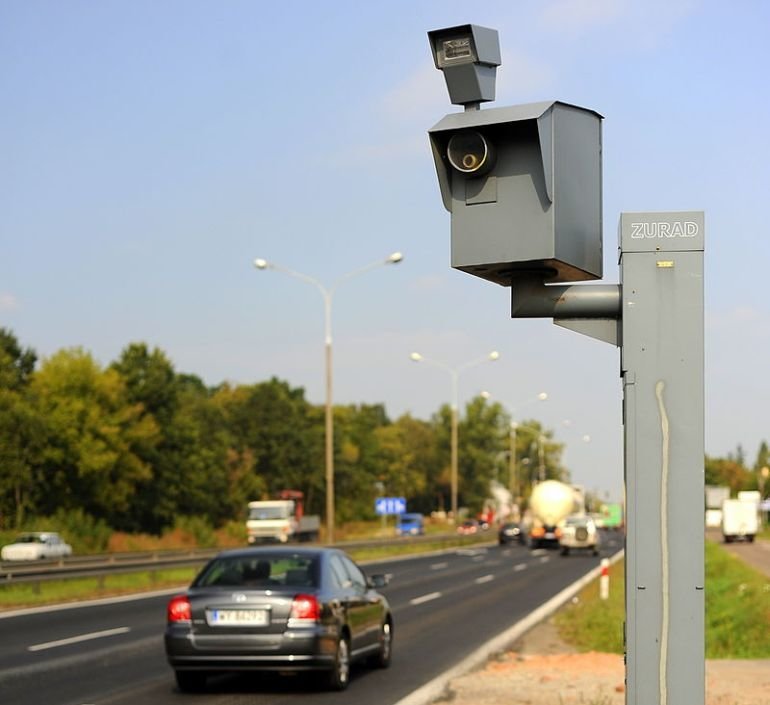 Liczba mandatw z fotoradarw wzrosa o 66%