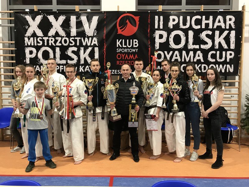 Udane starty klubu Oyama Karate WASHI w krajowych imprezach