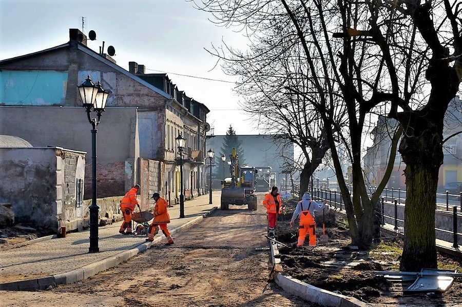 Na Podzamcze dojedziemy przez ul. Pereca