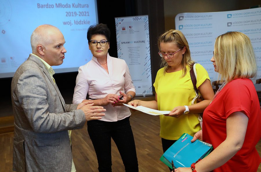 Granty dla kreatywnych, ruszy program „Bardzo Moda Kultura 2019-2021”