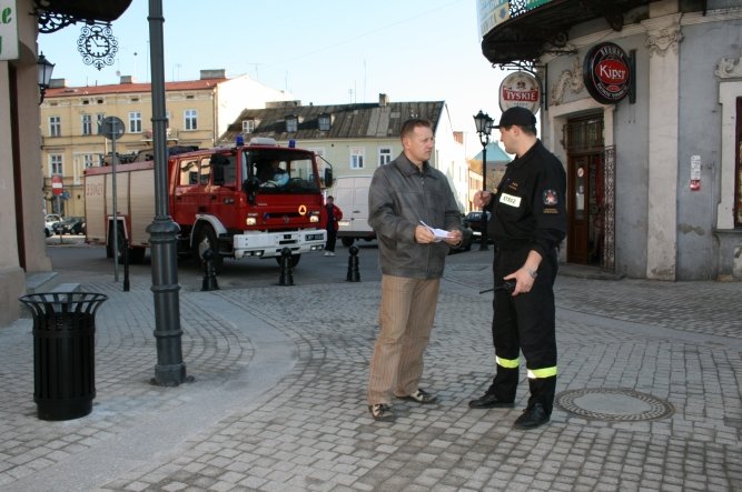 Rynek Trybunalski: Grone zapory ?