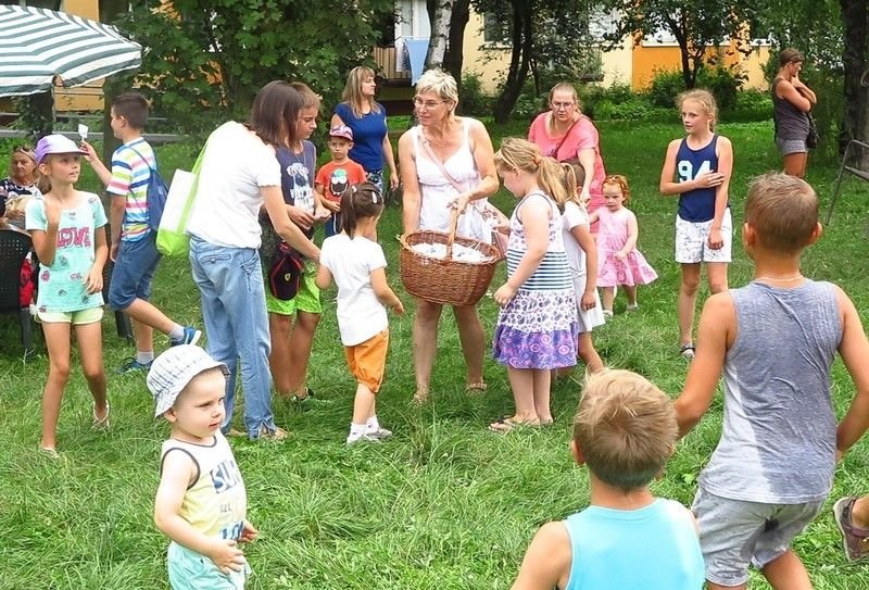 Przyjd na festyn i wspom piotrkowski Dom Dziecka