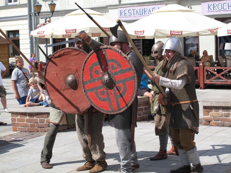 Piknik historyczny w Rynku Trybunalskim