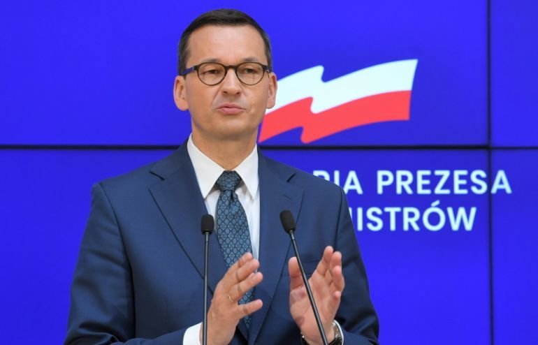 Premier: niewykluczone, e bdziemy musieli wrci do kwarantanny dla przyjedajcych do Polski