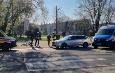 Potrcenie rowerzysty przy rondzie Osieckiej