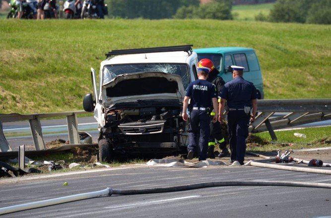 Przewrcia si cysterna z ciekym azotem