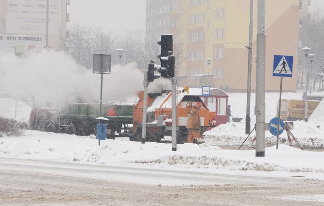 nieg pada, drogowcy ataj dziury