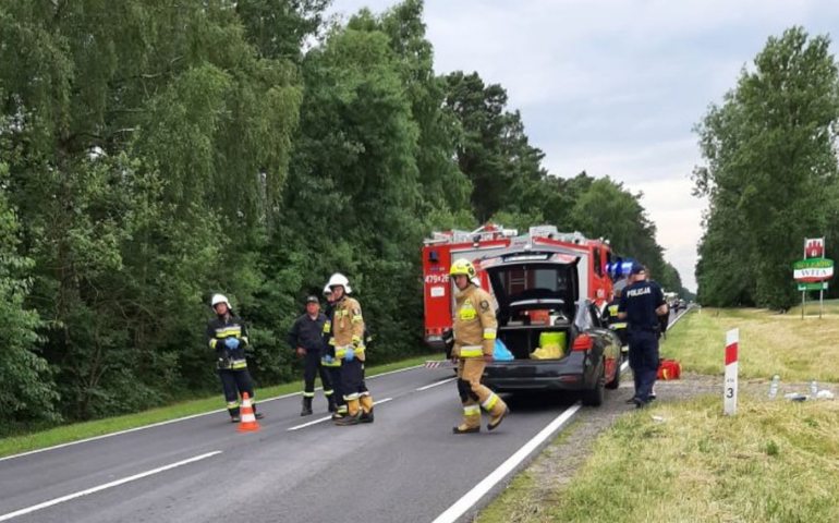 W wyniku kolizji DK12 bya cakowicie zablokowana