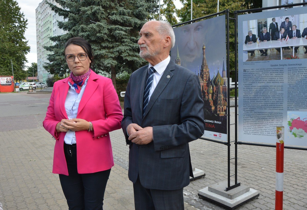 O imperialnej Rosji przed Akademi Piotrkowsk