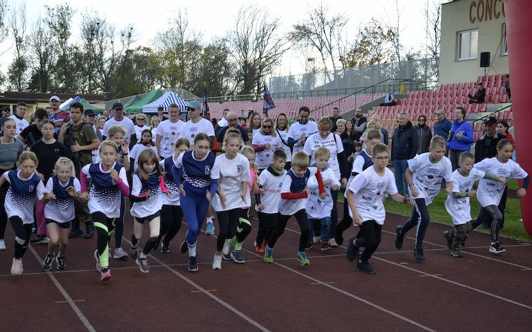 Na sportowo dla Patryka. Piotrkowianie wspieraj nastolatka w powrocie do zdrowia