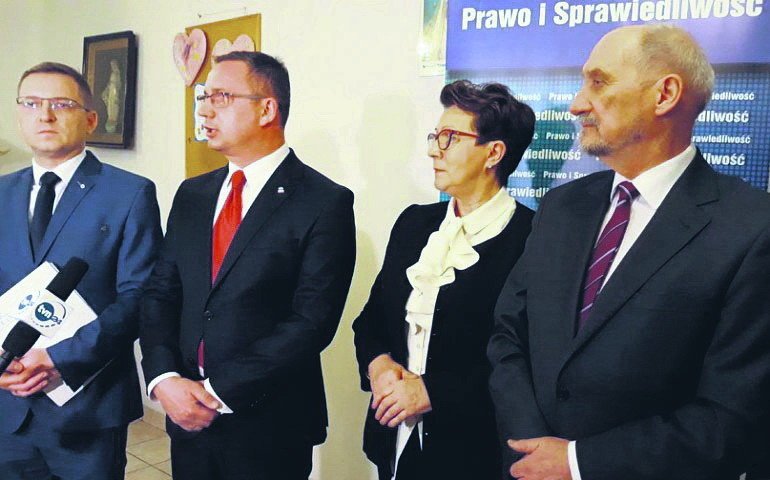 PiS obiecao pienidze. Szpital w Piotrkowie wci czeka 