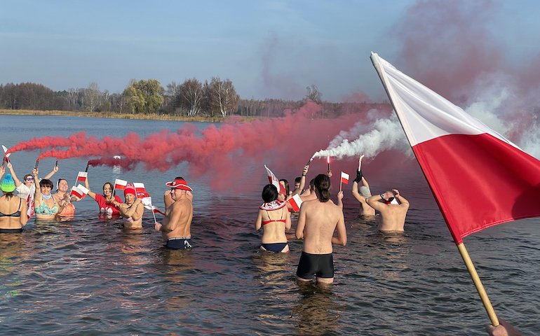 Morsowanie z okazji wita Niepodlegoci (zdjcia)