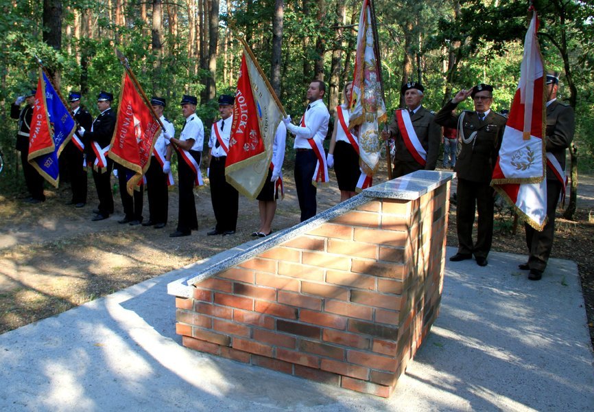 Dzie Walki i Mczestwa Wsi Polskiej. Uroczystoci w gm. Moszczenica