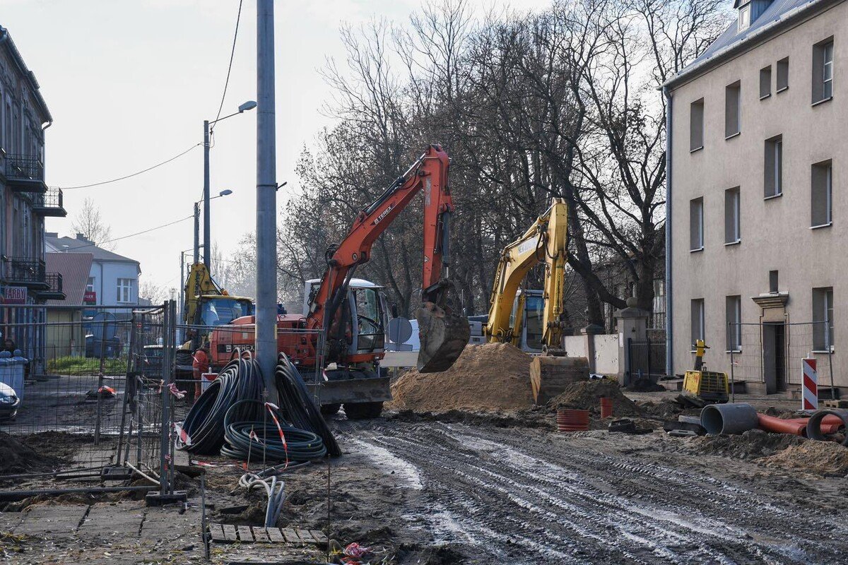 Trwa przebudowa ulicy Roosevelta w Piotrkowie. Co obecnie dzieje si na terenie inwestycji?