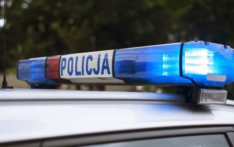 Zadzwonia na policj i powiedziaa, e ma objawy zakaenia koronawirusem