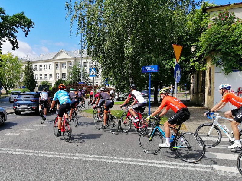 Kolarze przemierzyli powiat piotrkowski