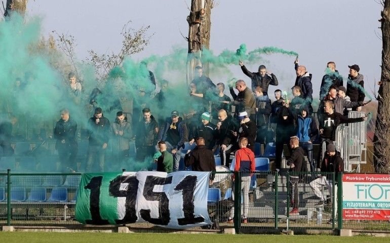 Kibice Polonii nie wejd na stadion