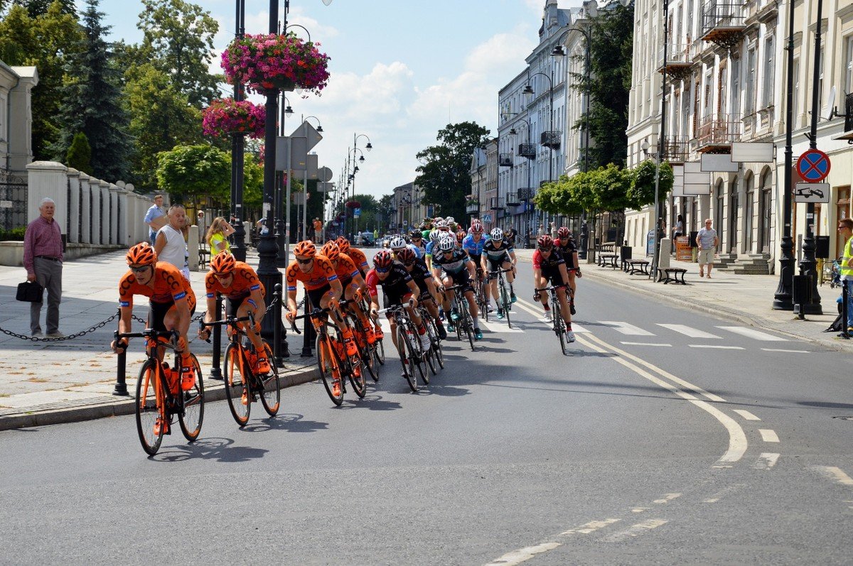 Peleton przejedzie przez Piotrkw. Bd due utrudnienia - take w regionie