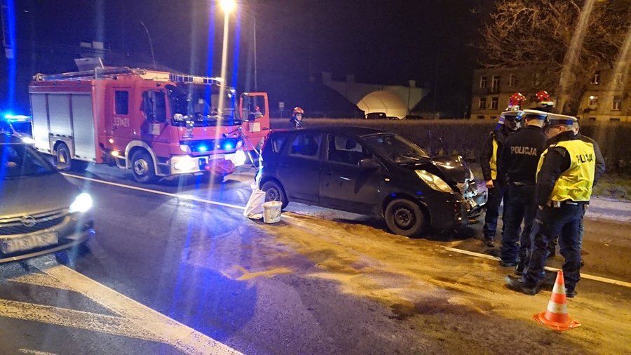 Kolizja przy przejciu dla pieszych na Pisudskiego w Piotrkowie