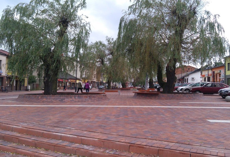 Gorzkowicki rynek wyremontowany