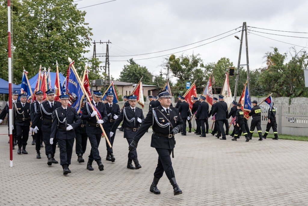 OSP w powiecie piotrkowskim bd mie nowe mundury